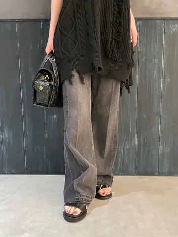 ORIGINATED IN GRACE CONTINENTAL 三浦　芙優 コーディネート画像