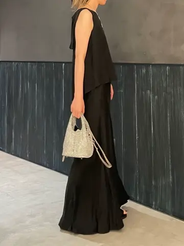 ORIGINATED IN GRACE CONTINENTAL 三浦　芙優 コーディネート画像