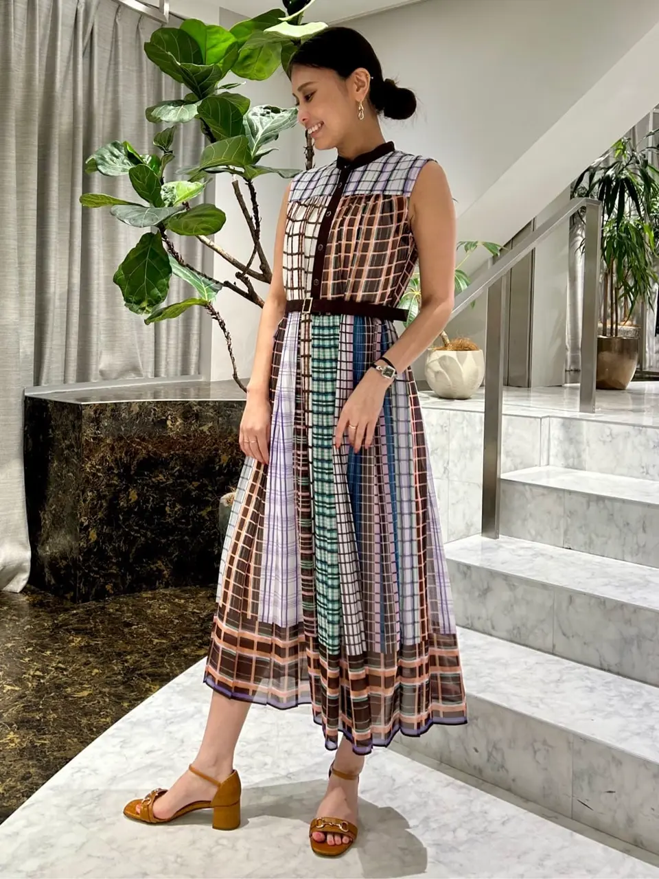 ORIGINATED IN GRACE CONTINENTAL 志田　悠 コーディネート画像