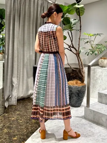 ORIGINATED IN GRACE CONTINENTAL 志田　悠 コーディネート画像