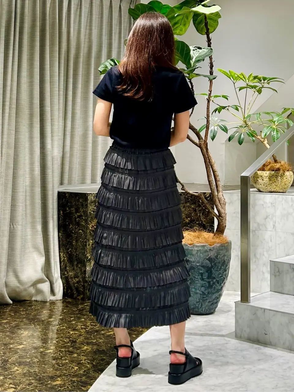 ORIGINATED IN GRACE CONTINENTAL 志田　悠 コーディネート画像