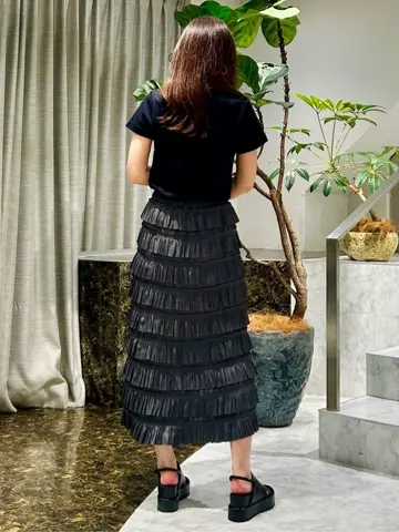 ORIGINATED IN GRACE CONTINENTAL 志田　悠 コーディネート画像