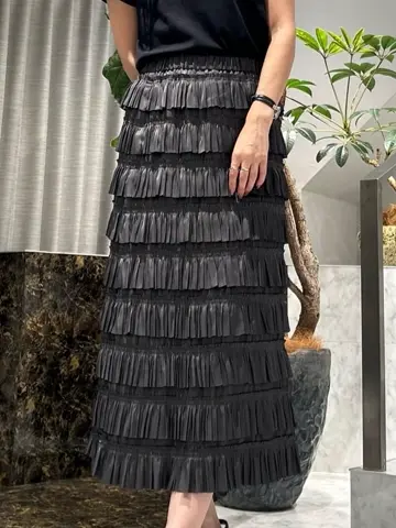 ORIGINATED IN GRACE CONTINENTAL 志田　悠 コーディネート画像