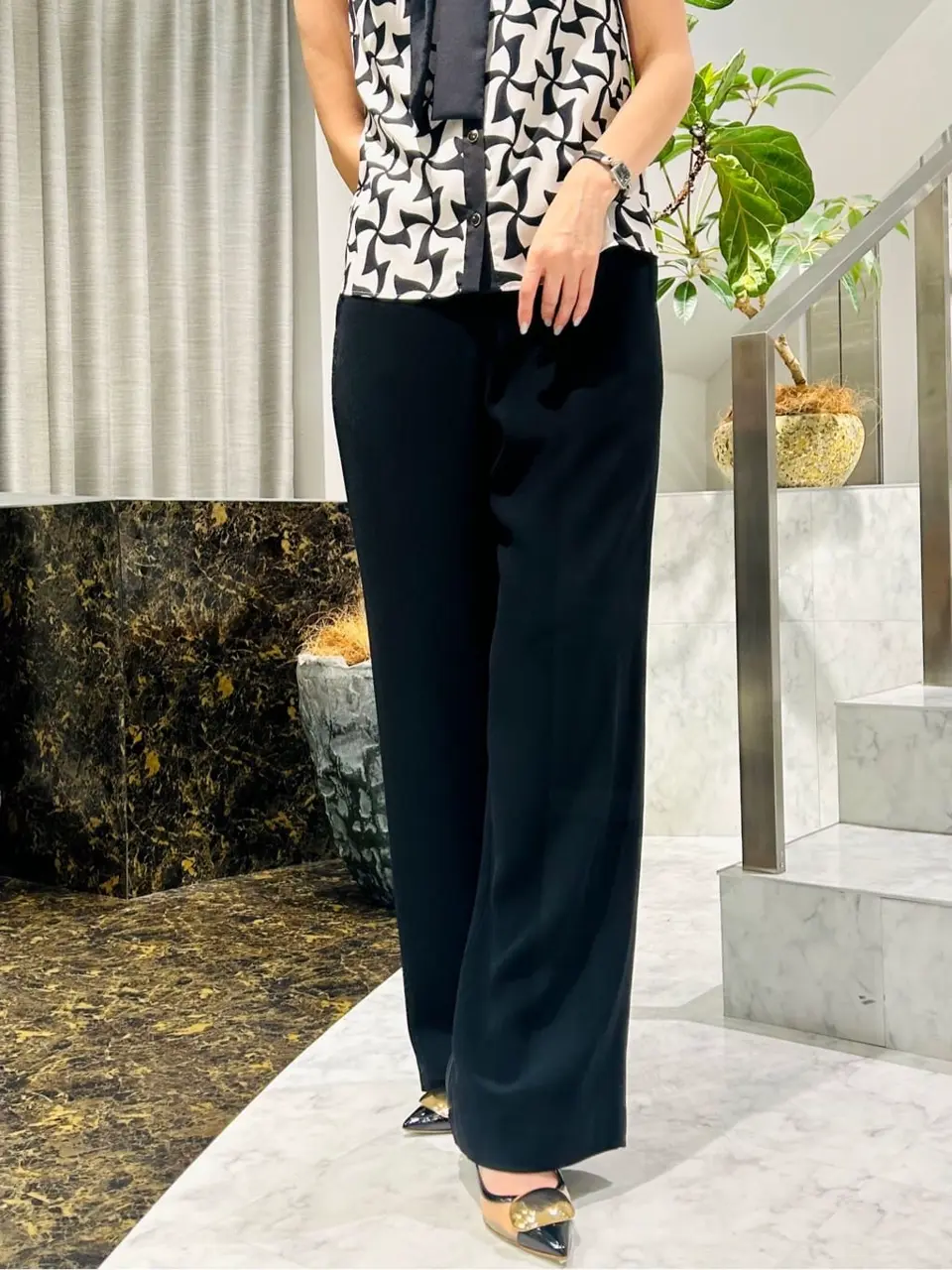 ORIGINATED IN GRACE CONTINENTAL 志田　悠 コーディネート画像