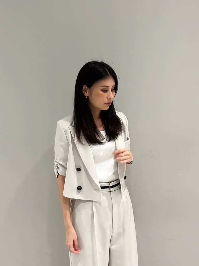 ORIGINATED IN GRACE CONTINENTAL 志田　悠 コーディネート画像