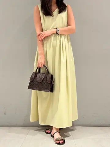 ORIGINATED IN GRACE CONTINENTAL 志田　悠 コーディネート画像