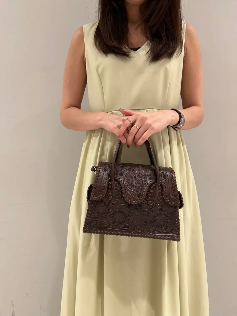 ORIGINATED IN GRACE CONTINENTAL 志田　悠 コーディネート画像