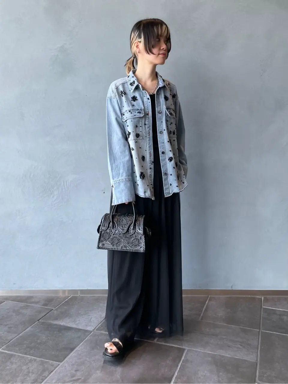 ORIGINATED IN GRACE CONTINENTAL 三浦　芙優 コーディネート画像