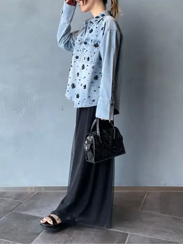 ORIGINATED IN GRACE CONTINENTAL 三浦　芙優 コーディネート画像