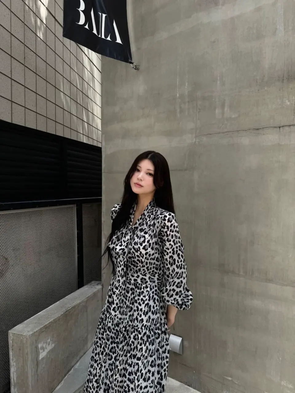 ORIGINATED IN GRACE CONTINENTAL watanabe コーディネート画像