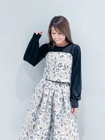 ORIGINATED IN GRACE CONTINENTAL yukimi yonee コーディネート画像