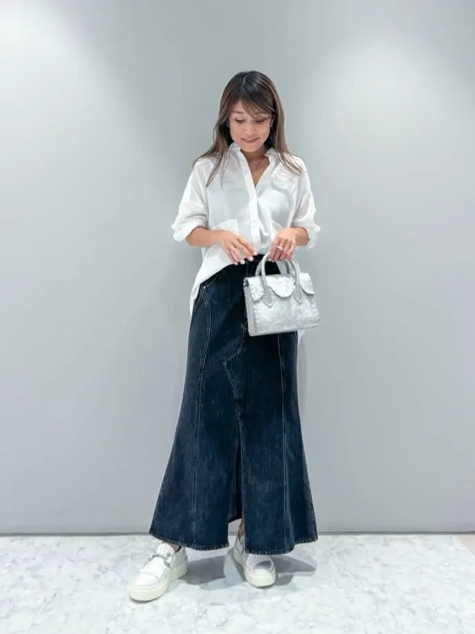 ORIGINATED IN GRACE CONTINENTAL yukimi yonee コーディネート画像