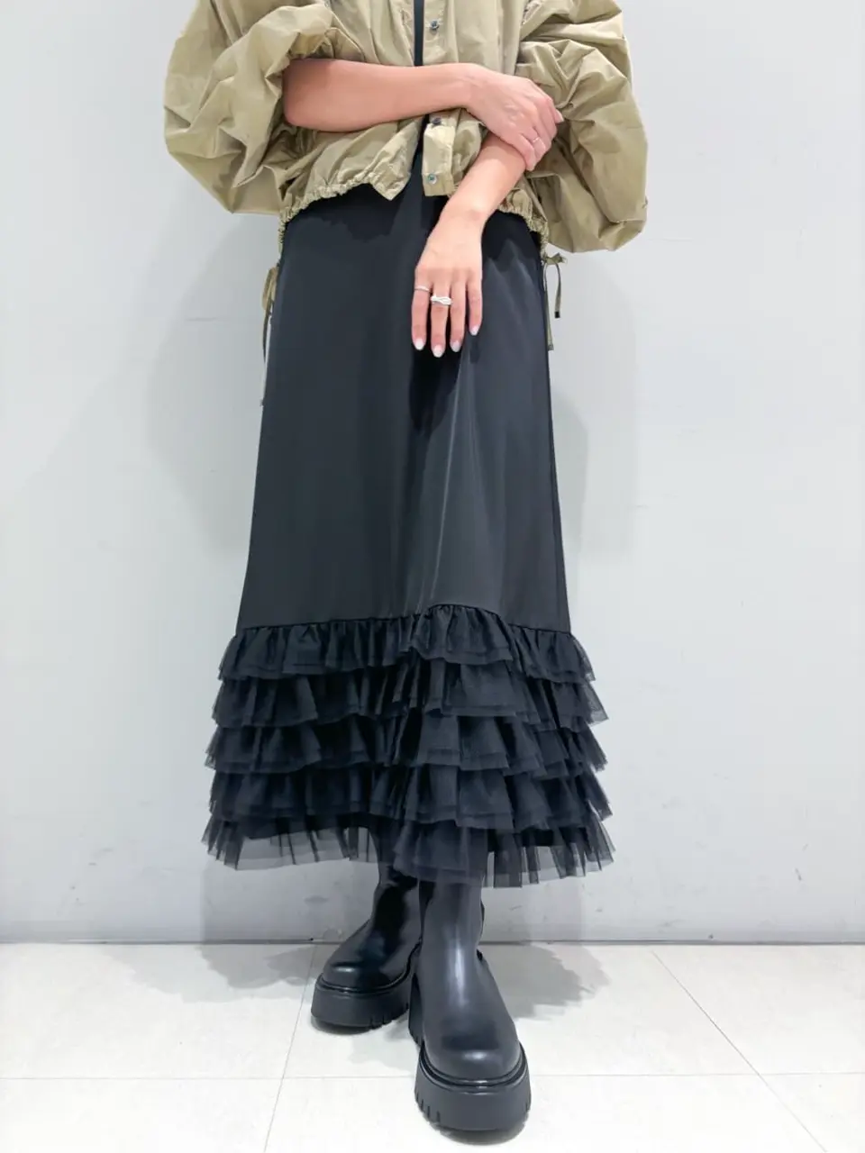 ORIGINATED IN GRACE CONTINENTAL yukimi yonee コーディネート画像