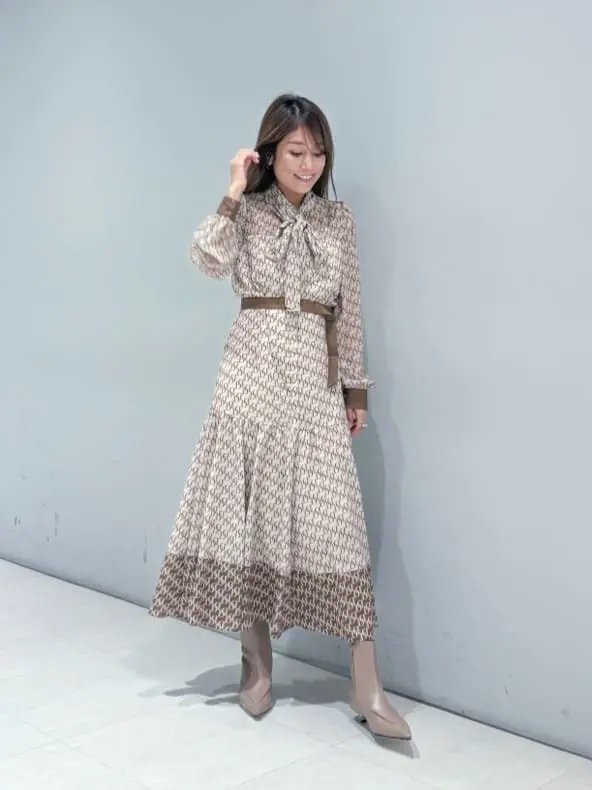 ORIGINATED IN GRACE CONTINENTAL yukimi yonee コーディネート画像