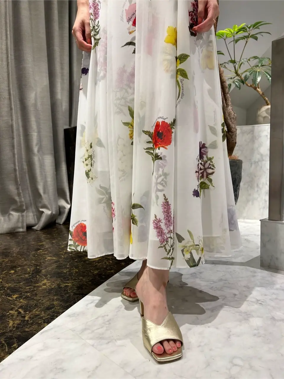 ORIGINATED IN GRACE CONTINENTAL 志田　悠 コーディネート画像