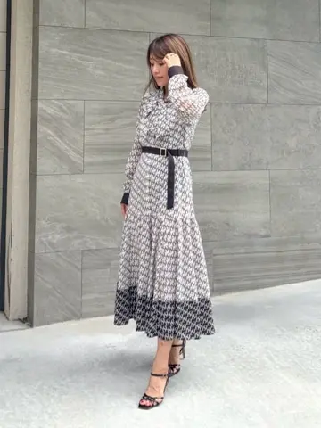 ORIGINATED IN GRACE CONTINENTAL yukimi yonee コーディネート画像