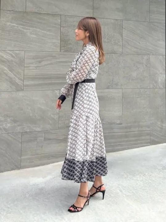 ORIGINATED IN GRACE CONTINENTAL yukimi yonee コーディネート画像