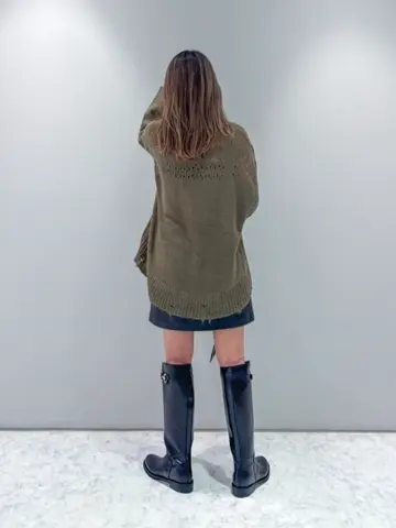 ORIGINATED IN GRACE CONTINENTAL yukimi yonee コーディネート画像