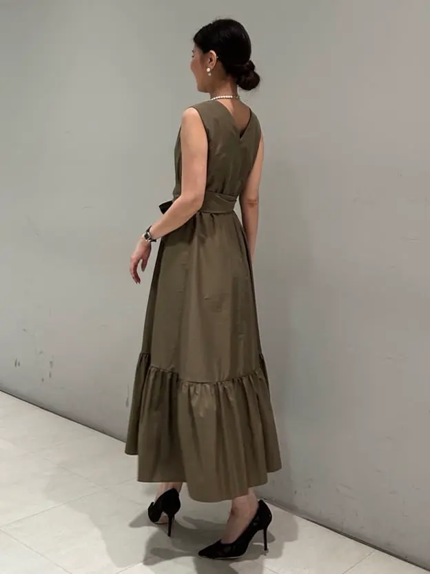 ORIGINATED IN GRACE CONTINENTAL 志田　悠 コーディネート画像