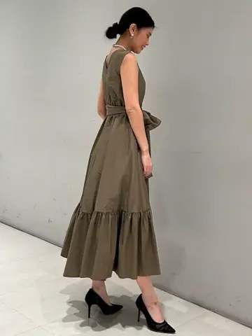 ORIGINATED IN GRACE CONTINENTAL 志田　悠 コーディネート画像