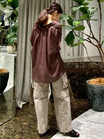 ORIGINATED IN GRACE CONTINENTAL 志田　悠 コーディネート画像