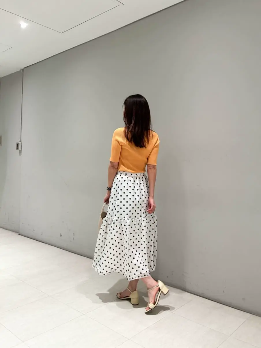 ORIGINATED IN GRACE CONTINENTAL 志田　悠 コーディネート画像