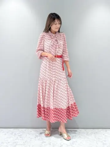 ORIGINATED IN GRACE CONTINENTAL yukimi yonee コーディネート画像