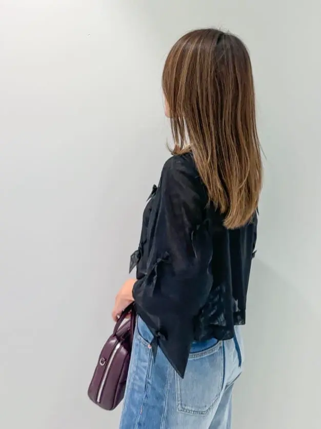 ORIGINATED IN GRACE CONTINENTAL yukimi yonee コーディネート画像