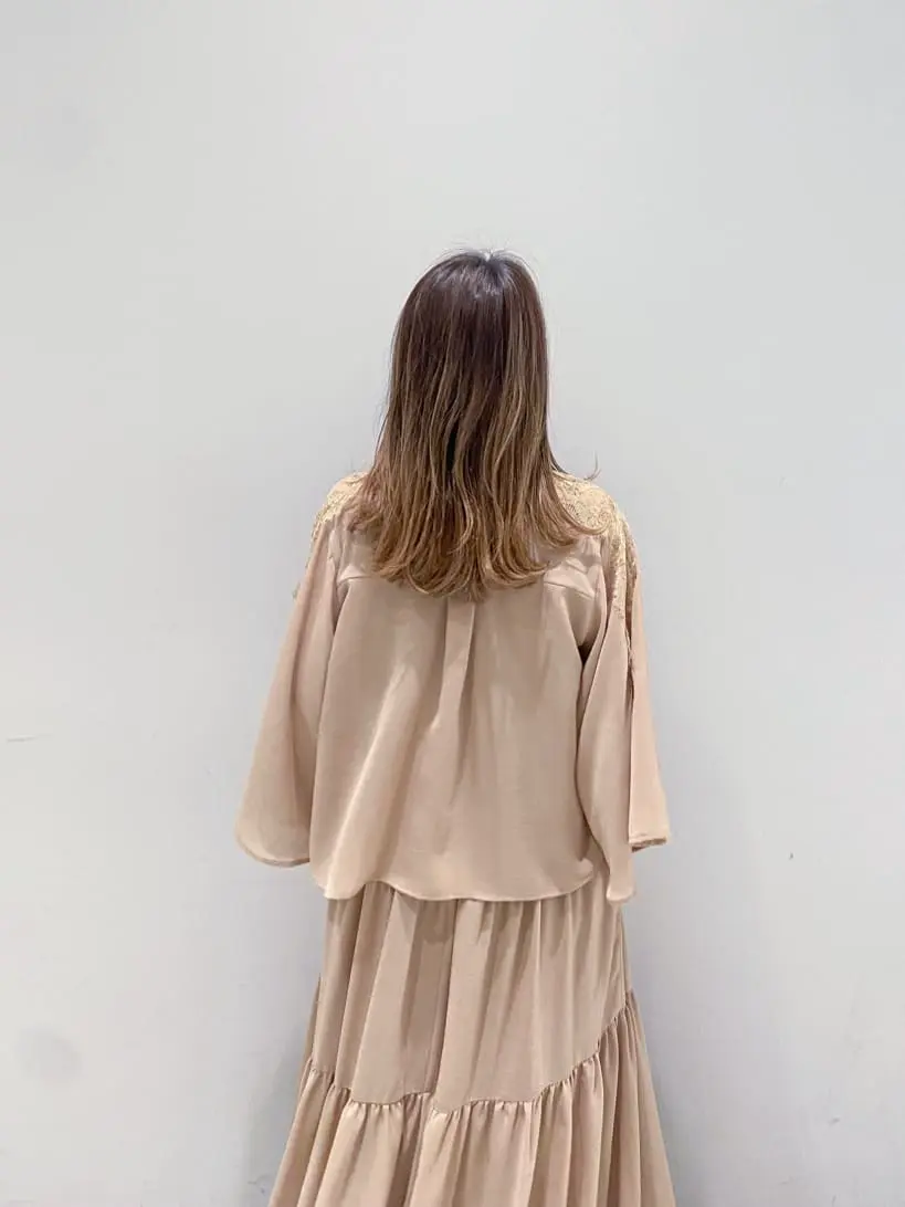 ORIGINATED IN GRACE CONTINENTAL yukimi yonee コーディネート画像