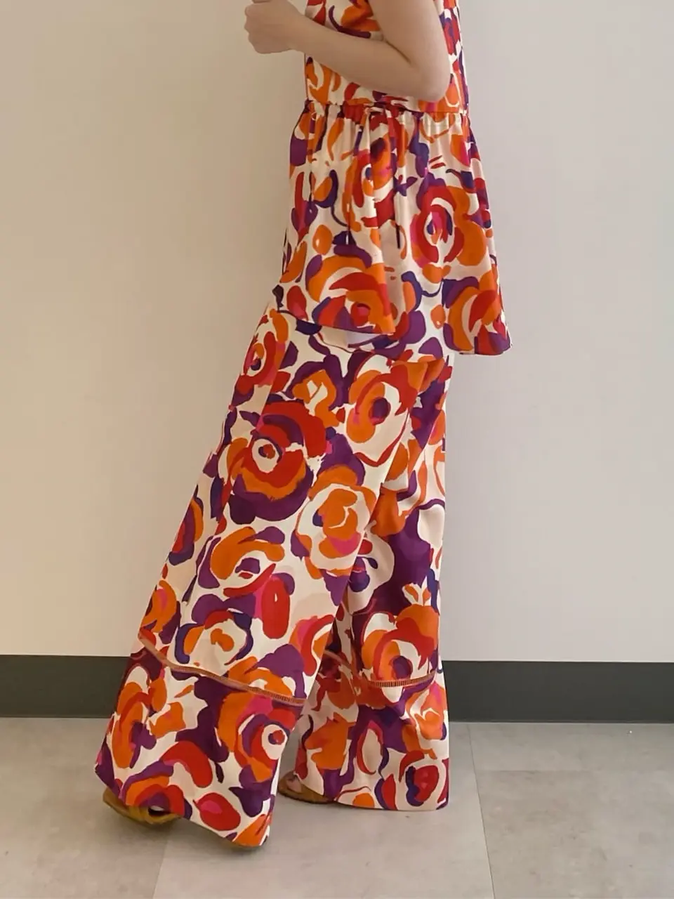 ORIGINATED IN GRACE CONTINENTAL Yuuki NOZAWA コーディネート画像