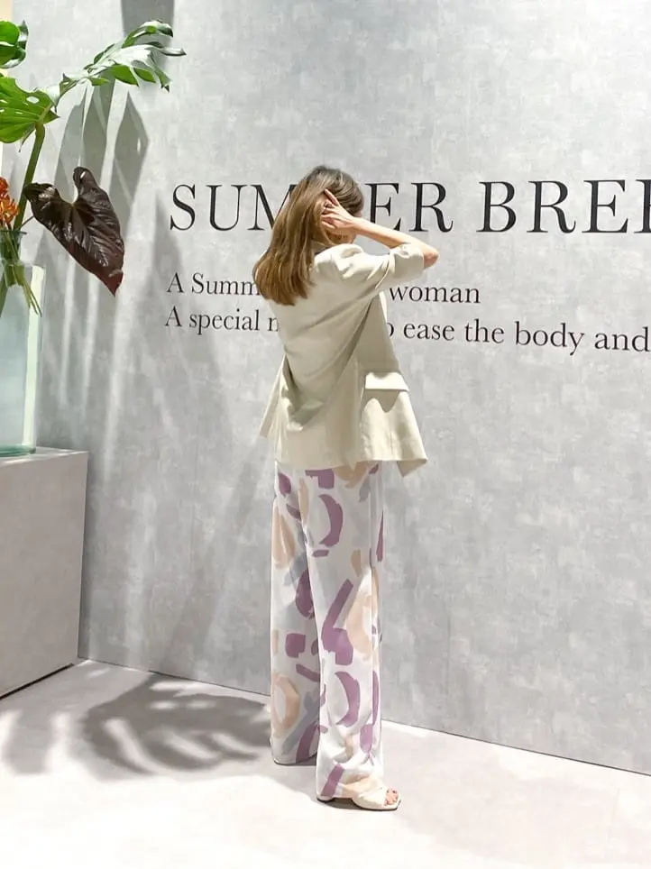 ORIGINATED IN GRACE CONTINENTAL yukimi yonee コーディネート画像