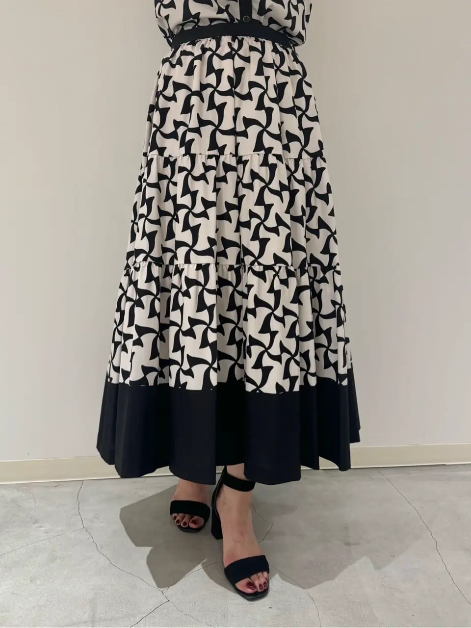 ORIGINATED IN GRACE CONTINENTAL Yuuki NOZAWA コーディネート画像