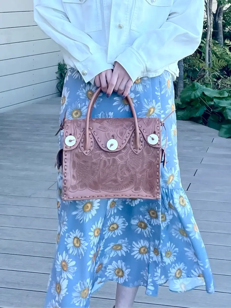 ORIGINATED IN GRACE CONTINENTAL 三浦　芙優 コーディネート画像