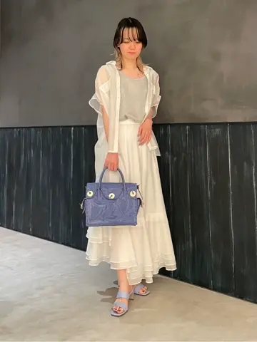 ORIGINATED IN GRACE CONTINENTAL 三浦　芙優 コーディネート画像