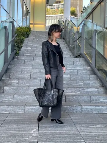 ORIGINATED IN GRACE CONTINENTAL 三浦　芙優 コーディネート画像