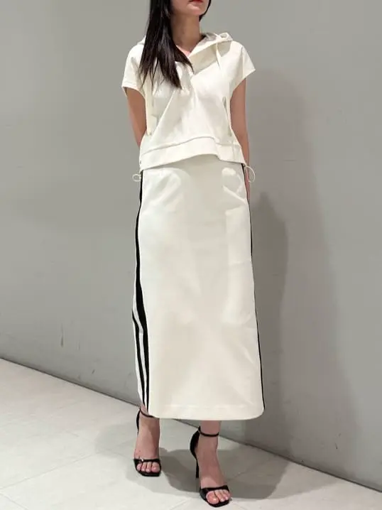 ORIGINATED IN GRACE CONTINENTAL 髙田　美衣 コーディネート画像