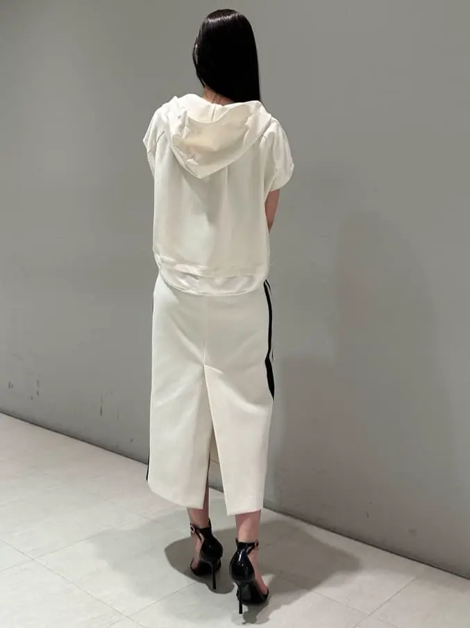 ORIGINATED IN GRACE CONTINENTAL 髙田　美衣 コーディネート画像