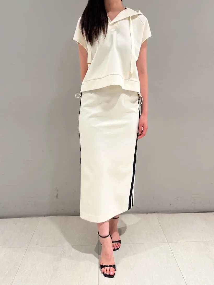 ORIGINATED IN GRACE CONTINENTAL 髙田　美衣 コーディネート画像