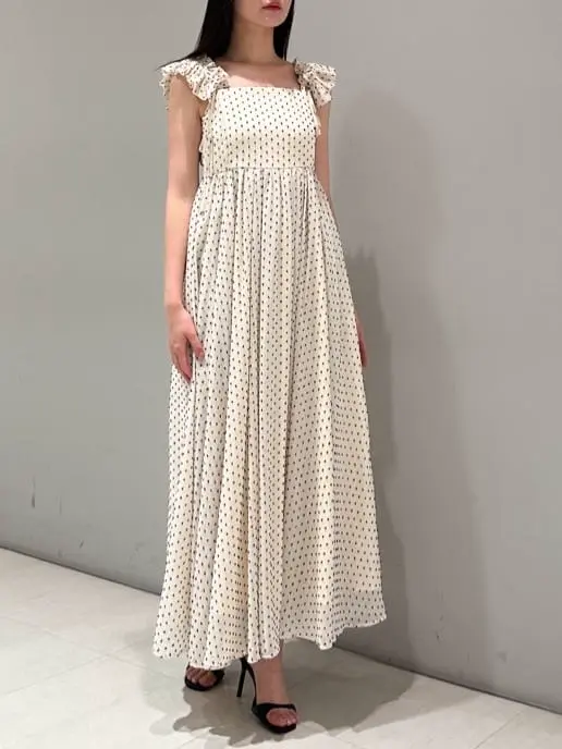  髙田　美衣 コーディネート画像