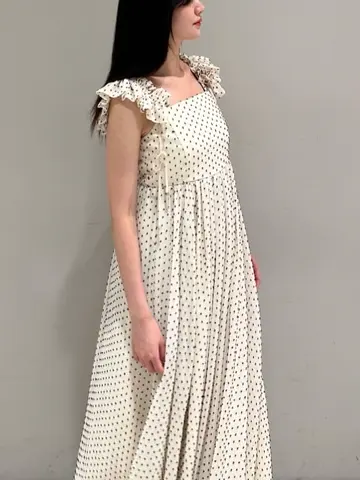 ORIGINATED IN GRACE CONTINENTAL 髙田　美衣 コーディネート画像