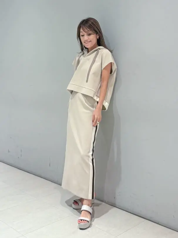 ORIGINATED IN GRACE CONTINENTAL yukimi yonee コーディネート画像