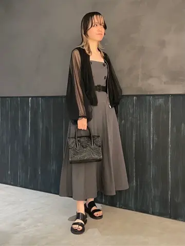 ORIGINATED IN GRACE CONTINENTAL 三浦　芙優 コーディネート画像