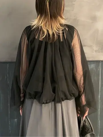 ORIGINATED IN GRACE CONTINENTAL 三浦　芙優 コーディネート画像