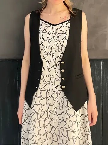 ORIGINATED IN GRACE CONTINENTAL 三浦　芙優 コーディネート画像