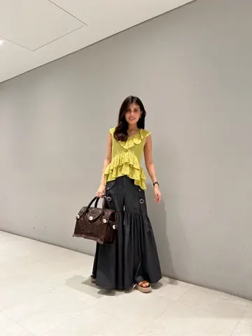 ORIGINATED IN GRACE CONTINENTAL 志田　悠 コーディネート画像