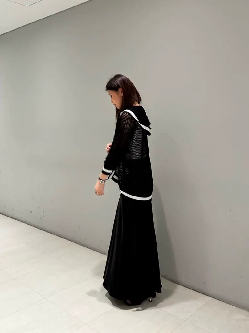 ORIGINATED IN GRACE CONTINENTAL 志田　悠 コーディネート画像