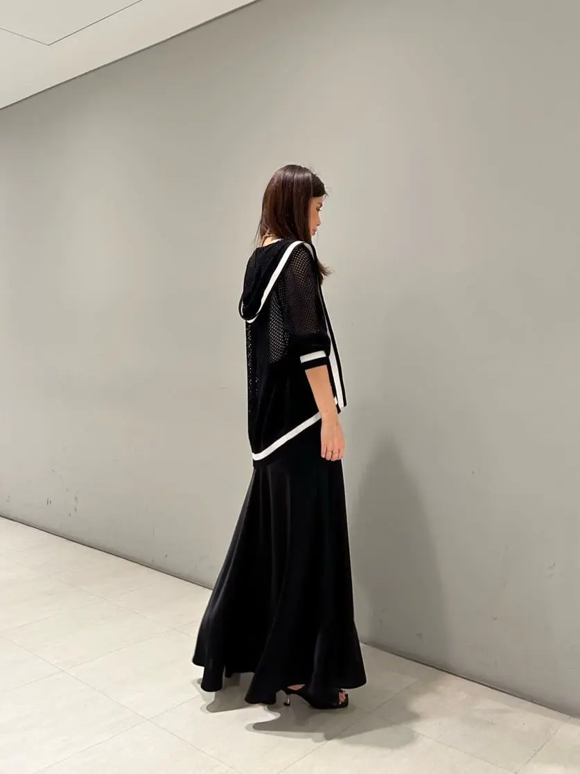 ORIGINATED IN GRACE CONTINENTAL 志田　悠 コーディネート画像