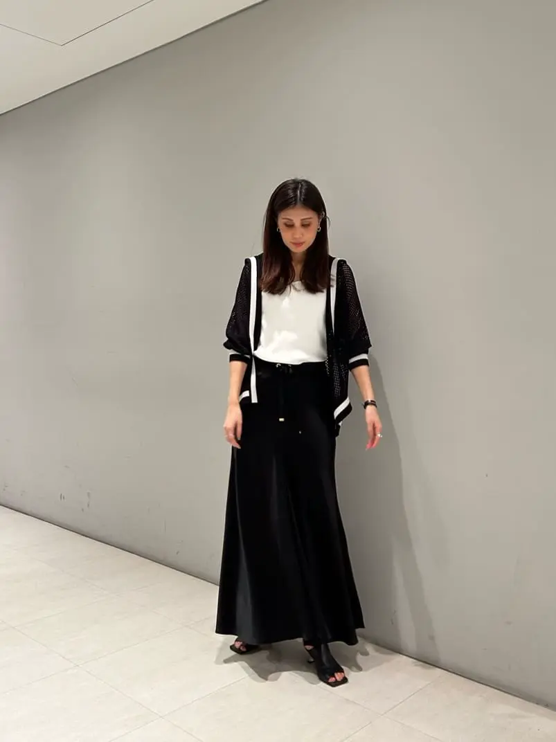 ORIGINATED IN GRACE CONTINENTAL 志田　悠 コーディネート画像