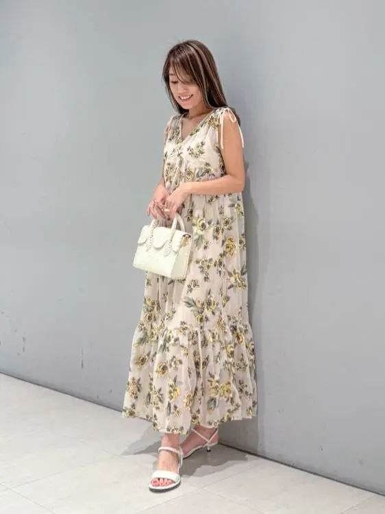 ORIGINATED IN GRACE CONTINENTAL yukimi yonee コーディネート画像