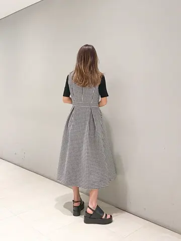 ORIGINATED IN GRACE CONTINENTAL yukimi yonee コーディネート画像